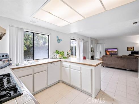 8342  Seaport  , Huntington Beach, CA