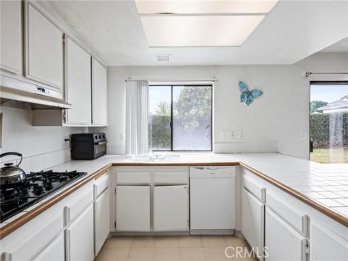 8342  Seaport  , Huntington Beach, CA