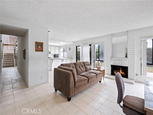 8342  Seaport  , Huntington Beach, CA