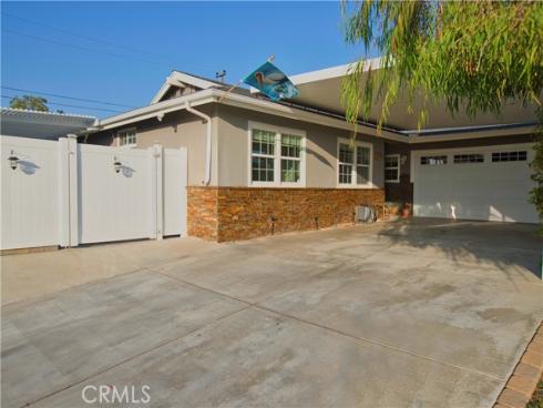 6091  Dundee   Drive, Huntington Beach, CA