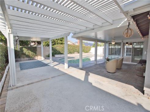 6091  Dundee   Drive, Huntington Beach, CA