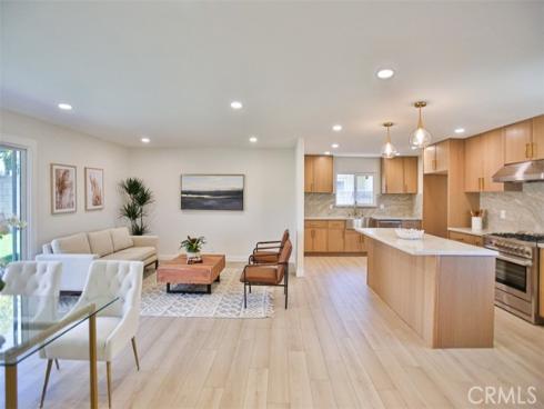 6401  Royal Oak  , Huntington Beach, CA