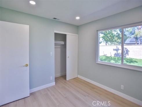 6401  Royal Oak  , Huntington Beach, CA