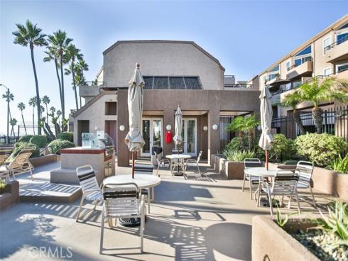 1200  Pacific Coast  423 , Huntington Beach, CA