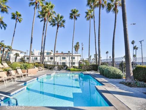 1200  Pacific Coast  423 , Huntington Beach, CA