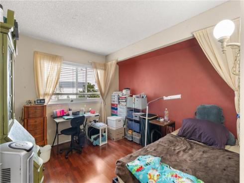 9412  Hingham  , Huntington Beach, CA