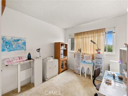 9412  Hingham  , Huntington Beach, CA