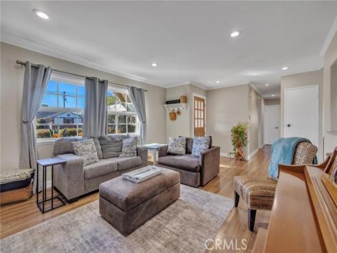 6171  Kiser  , Huntington Beach, CA