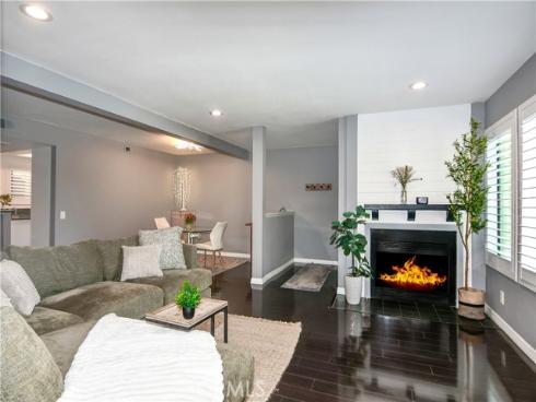 16551  Grunion Lane  204 , Huntington Beach, CA