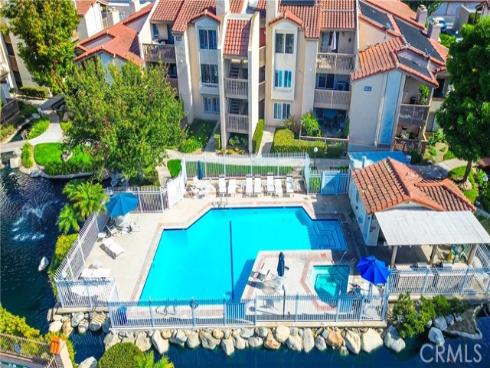 16551  Grunion Lane  204 , Huntington Beach, CA