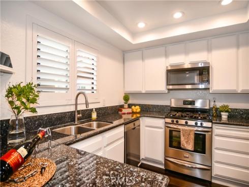 16551  Grunion Lane  204 , Huntington Beach, CA