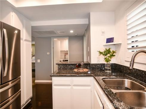 16551  Grunion Lane  204 , Huntington Beach, CA