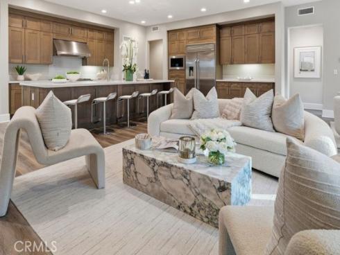 17301  Juniper   Lane, Huntington Beach, CA