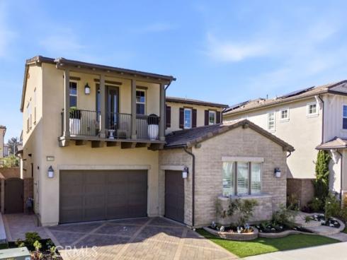 17301  Juniper   Lane, Huntington Beach, CA