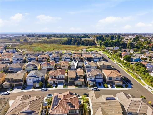 17301  Juniper   Lane, Huntington Beach, CA