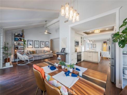 20582  Queens Park  , Huntington Beach, CA