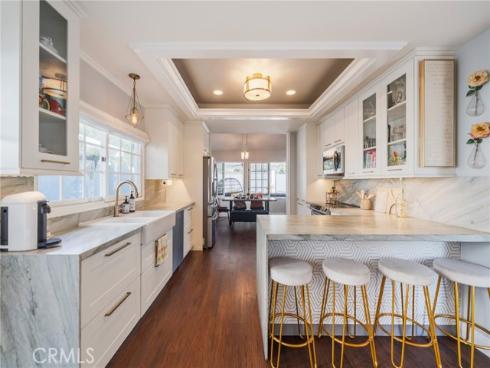 20582  Queens Park  , Huntington Beach, CA