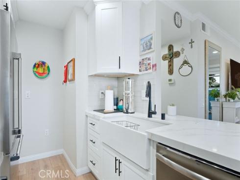 18272  Parkview Lane  101 , Huntington Beach, CA