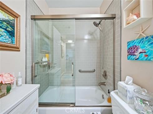 18272  Parkview Lane  101 , Huntington Beach, CA