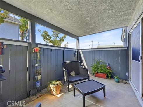 18272  Parkview Lane  101 , Huntington Beach, CA