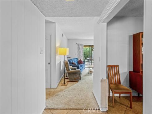 6112  Tyndall  , Huntington Beach, CA