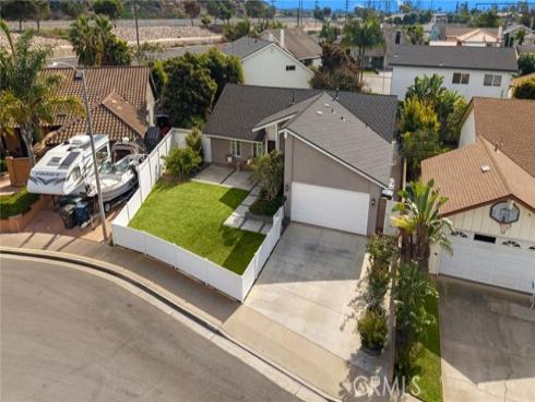 10092  Dana   Drive, Huntington Beach, CA