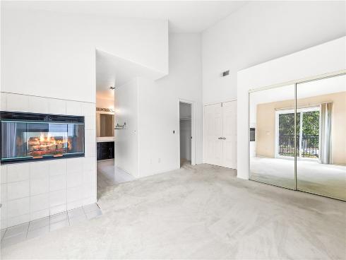 18871  Kithira   Circle, Huntington Beach, CA