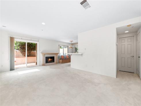 18871  Kithira   Circle, Huntington Beach, CA