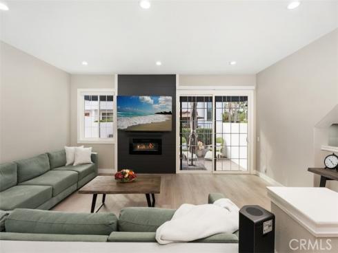 19502  Ranch Lane  112 , Huntington Beach, CA