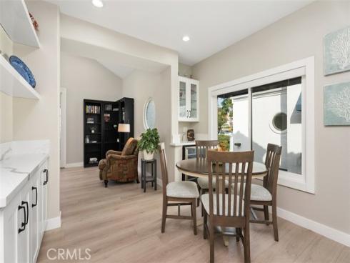 19502  Ranch Lane  112 , Huntington Beach, CA