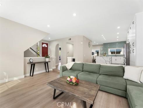 19502  Ranch Lane  112 , Huntington Beach, CA