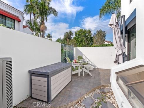 19502  Ranch Lane  112 , Huntington Beach, CA