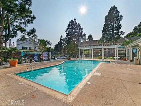 19502  Ranch Lane  112 , Huntington Beach, CA