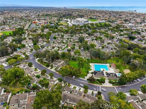 19701  Seacliff   Lane, Huntington Beach, CA