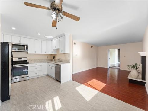 16582  Lucia   Lane, Huntington Beach, CA