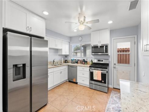 16582  Lucia   Lane, Huntington Beach, CA