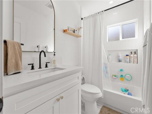 6082  Royalist  , Huntington Beach, CA