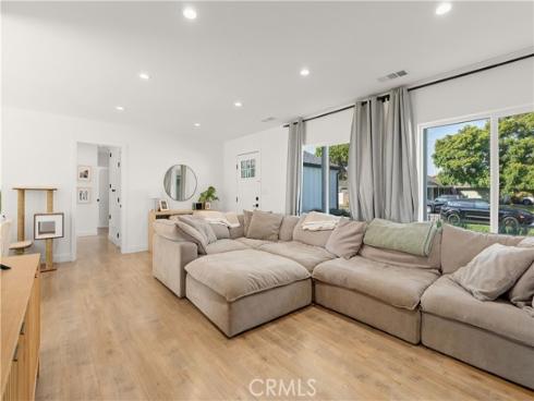 6082  Royalist  , Huntington Beach, CA