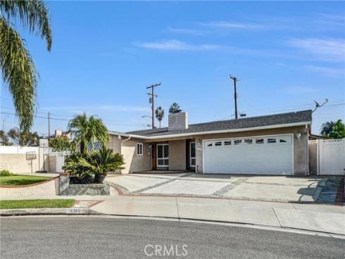 16502  Loire  , Huntington Beach, CA