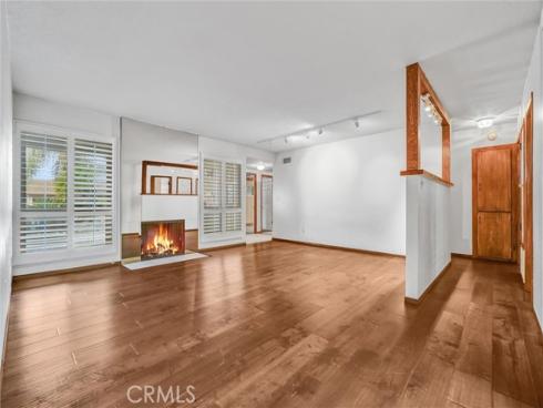 16502  Loire  , Huntington Beach, CA