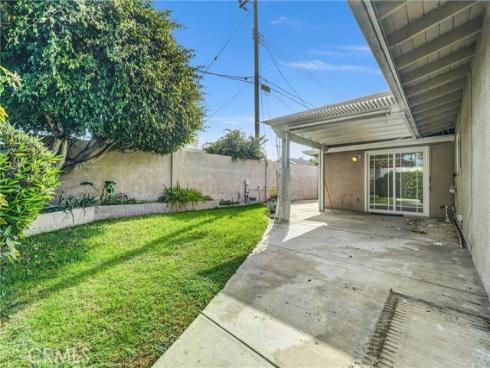 16502  Loire  , Huntington Beach, CA