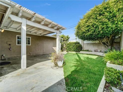 16502  Loire  , Huntington Beach, CA