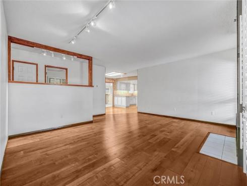 16502  Loire  , Huntington Beach, CA