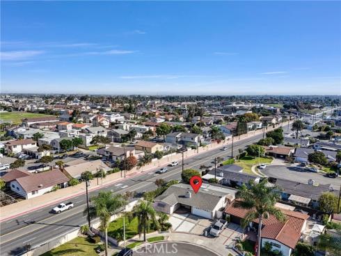 16502  Loire  , Huntington Beach, CA