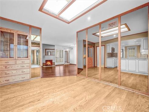 16502  Loire  , Huntington Beach, CA