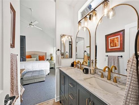 4561  Warner  201 , Huntington Beach, CA