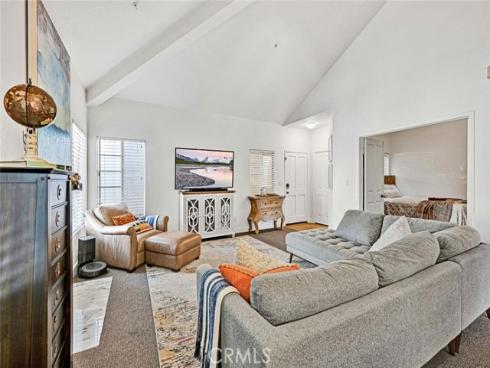 4561  Warner  201 , Huntington Beach, CA