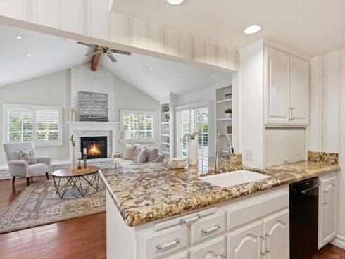 17821  Quintana   Lane, Huntington Beach, CA