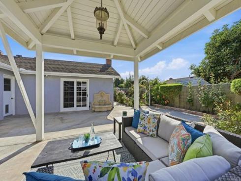 17821  Quintana   Lane, Huntington Beach, CA