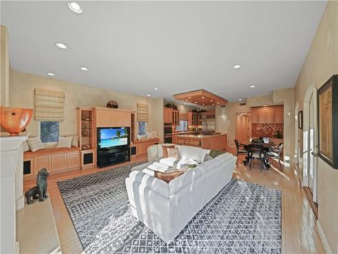 16351  Spartan   Circle, Huntington Beach, CA